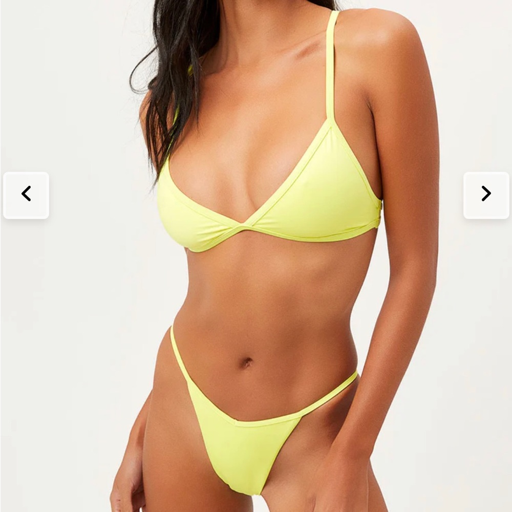 *SOLD* curtsy Frankie’s Bikinis Binx set in lemonade medium & large - Picture 1 of 13